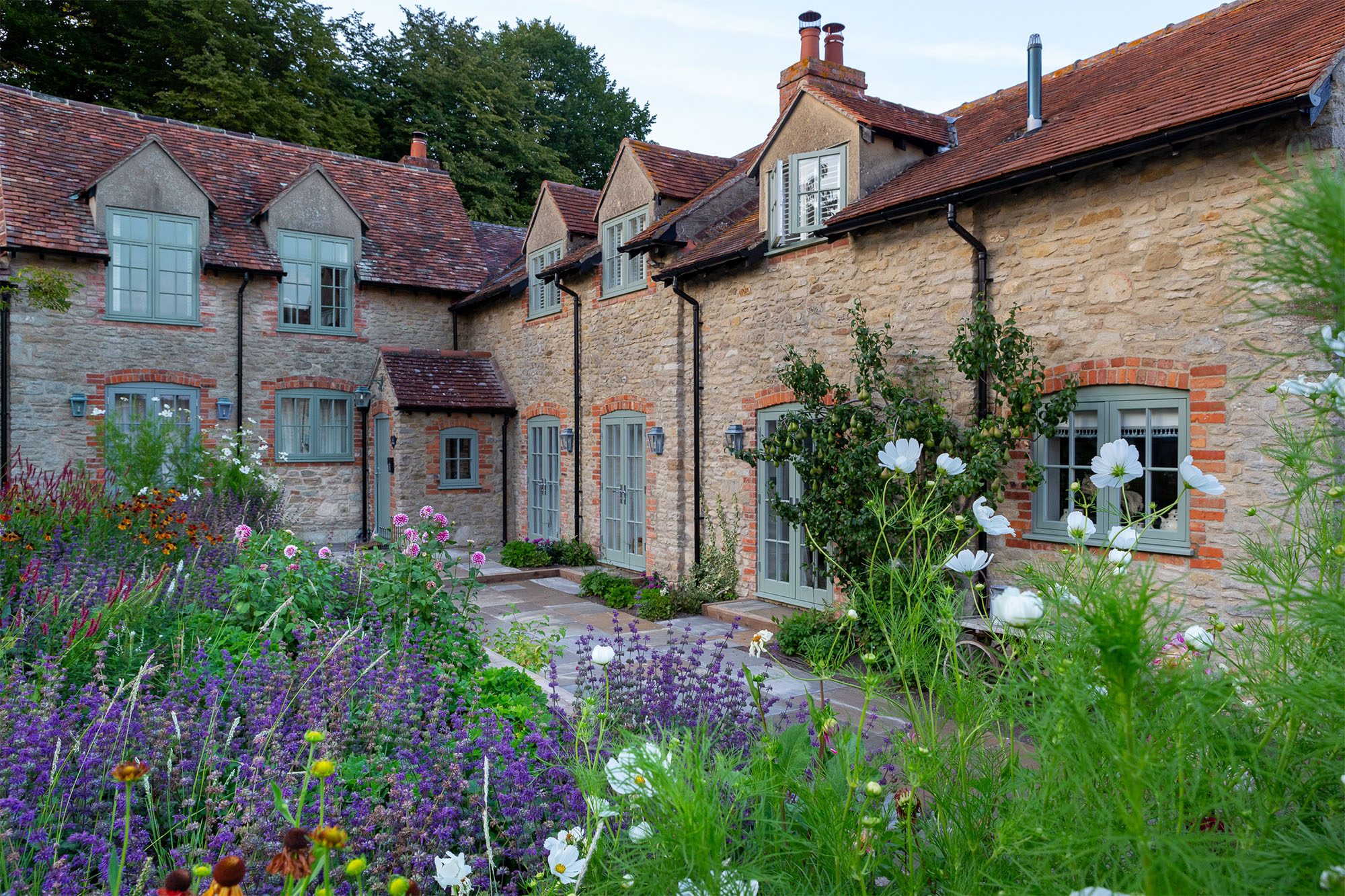 Magical vibrant cottage garden